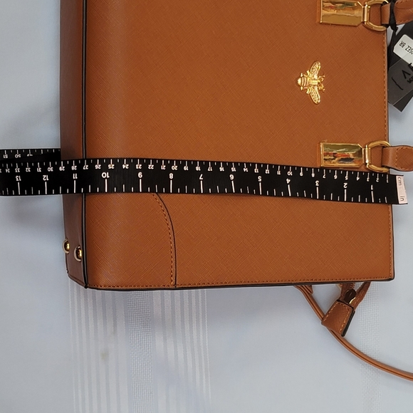 DELUXITY LOS ANGELES PURSE - Picture 9 of 10